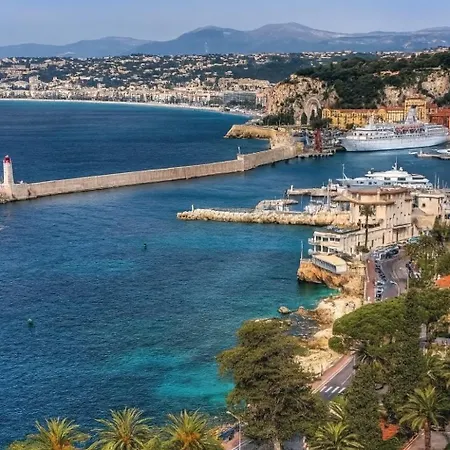 Vieux Design & Confort A 2 Min Apartman